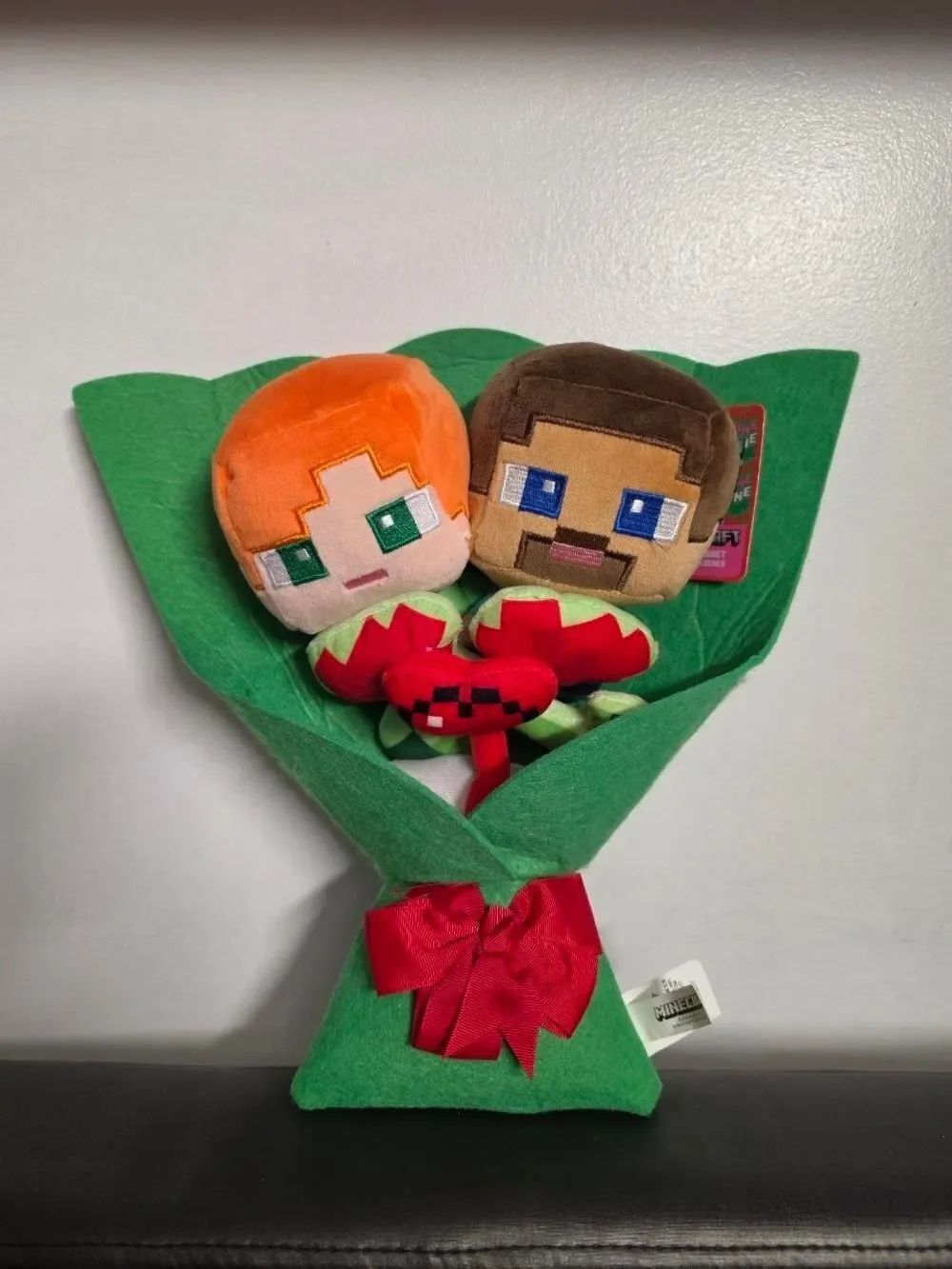 2026 Valentine's Day Ruz Minecraft Plush Bouquet, 13"